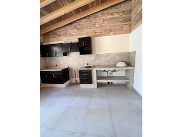 CASA EN VENTA EN ACATITLAN (EL CASTELLANO)