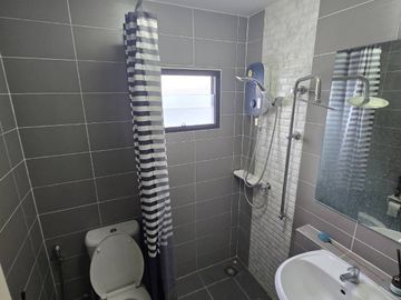 3 Bedroom Townhouse for sale at Grande Pleno Suksawat-Rama 3