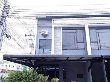 3 Bedroom Townhouse for sale at Grande Pleno Suksawat-Rama 3