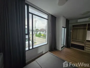3 Bedroom Townhouse for sale at Grande Pleno Suksawat-Rama 3