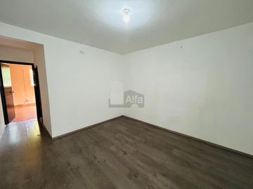 Casa sola en venta en Mártires de Chicago, Xalapa, Veracruz