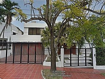 Venta de espectacular casa tipo mansión