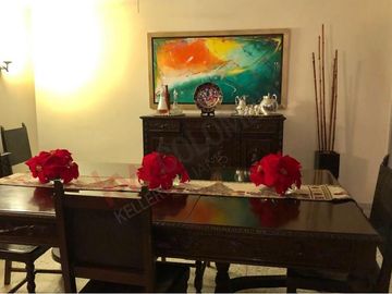 Venta de espectacular casa tipo mansión