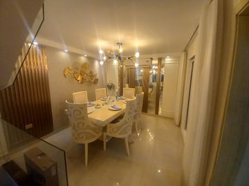 Venta espectacular casa de dos niveles en conjunto residencia