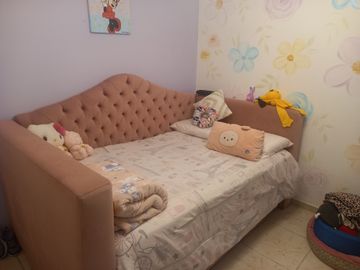 Venta espectacular casa de dos niveles en conjunto residencia