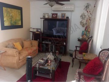Venta de oportunidad de casa dúplex