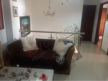 Venta de oportunidad de casa dúplex