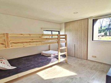 En venta Casa Moderna de 2 niveles en Condominio, Tenjo, Cundinamarca
