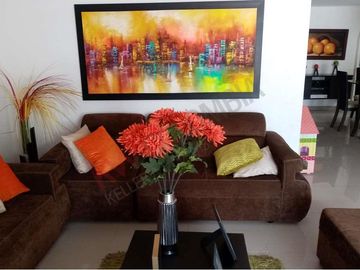 Espaciosa Casa Con Patio Amplio En Sitio Estratégico En El Barrio Paraíso-6106