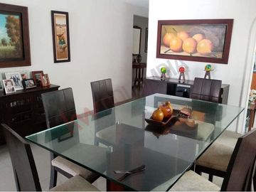 Espaciosa Casa Con Patio Amplio En Sitio Estratégico En El Barrio Paraíso-6106