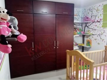 Espaciosa Casa Con Patio Amplio En Sitio Estratégico En El Barrio Paraíso-6106