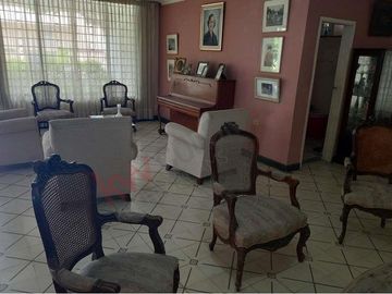 Venta de espaciosa casa en El barrio La Campiña en la ciudad de Barranquilla