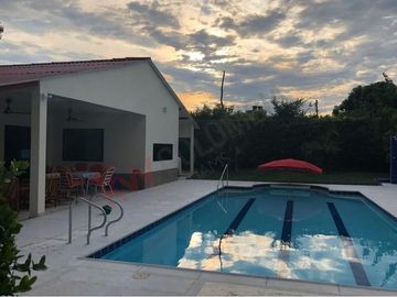 Para Renta Casa Campestre Amoblada En Condominio En Ricaurte Cundinamarca
