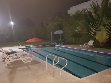Para Venta Casa Campestre en Condominio en Ricaurte Cundinamarca-7510