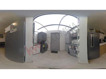 Amplia Casa de 5 habitaciones cerca a Bulevar Niza en Bogotá, súper linda.