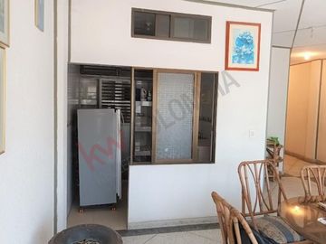 Casa en Venta en Carmen de Apicalá, Tolima. 3 amplios niveles, Local comercial