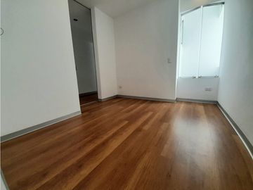 BAJO DE PRECIO! Amplio departamento en venta en Miraflores