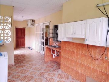 VENDO CASA DE SEGUNDA EN BOQUERON