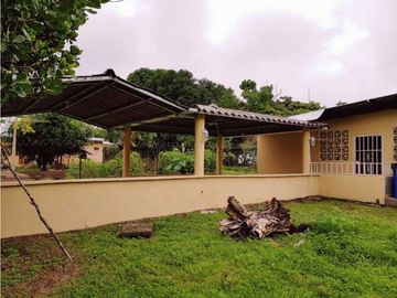 VENDO CASA DE SEGUNDA EN BOQUERON