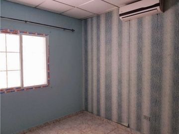 VENDO CASA DE SEGUNDA EN BOQUERON