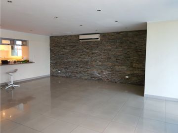 Venta de apartamento en Punta  Paitilla, PH Torre Alamar