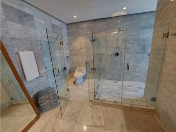 VENTA APARTAMENTO CON MEJORAS 32Om2 PUNTA PAITILLA PH OCEAN FRONT MC