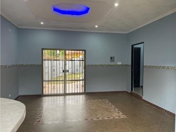 Venta de casa en David, Residencial San José.