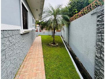 Venta de casa en David, Residencial San José.