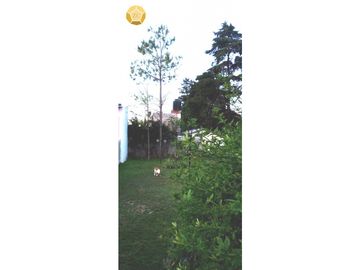 VENTA CASA CÓRDOBA CARLOS PAZ  4 AMBIENTES PILETA
