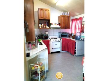 VENTA CASA CÓRDOBA CARLOS PAZ  4 AMBIENTES PILETA