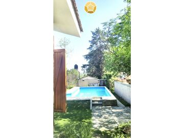 VENTA CASA CÓRDOBA CARLOS PAZ  4 AMBIENTES PILETA