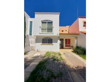 VENTA CASA VILLAS DE LA CANTERA PONIENTE AGS