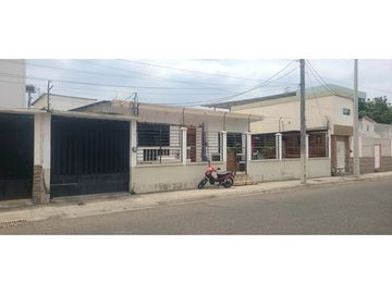 En venta casa  sector parque la Rotonda Portoviejo