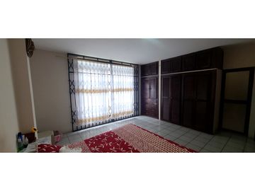 En venta casa  sector parque la Rotonda Portoviejo