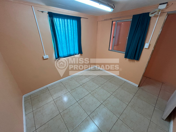 SE VENDE CASA EN CALLE SAMUEL BAÑADOS MORRIS SECTOR NORTE