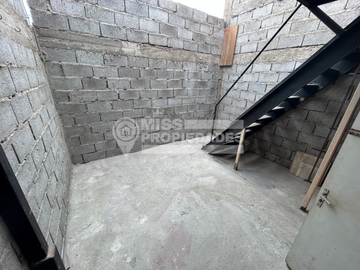 SE VENDE CASA EN CALLE SAMUEL BAÑADOS MORRIS SECTOR NORTE