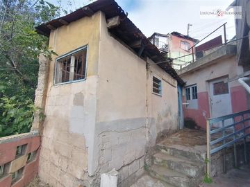 Casa en Venta en Amplia casa en Cerro Santo Domingo, Valparaíso