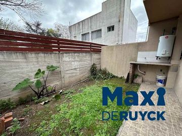 Casa en venta en Quilmes Oeste