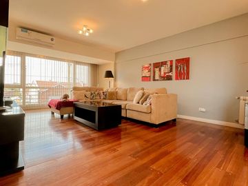 Venta  importante piso  con cochera  barrio Chauvin. Mar del Plata