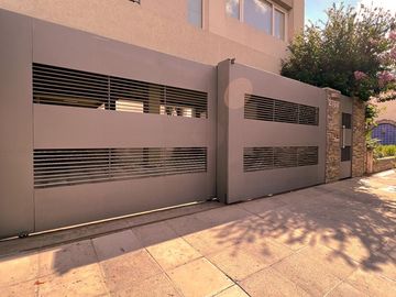 Venta  importante piso  con cochera  barrio Chauvin. Mar del Plata