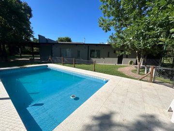 Venta - Casa - Barrio Parque La Verdad - Exaltación de la Cruz
