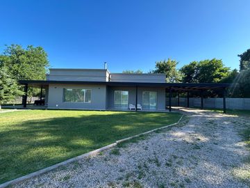 Venta - Casa - Barrio Parque La Verdad - Exaltación de la Cruz