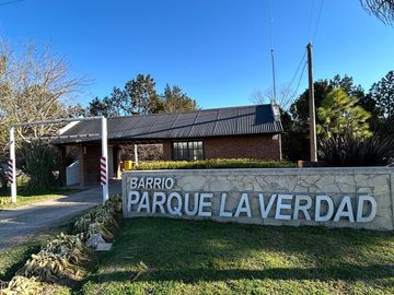 Venta - Casa - Barrio Parque La Verdad - Exaltación de la Cruz