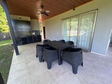 Venta - Casa - Barrio Parque La Verdad - Exaltación de la Cruz