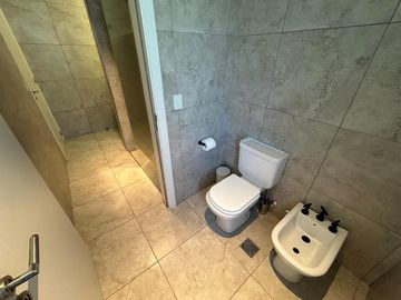 Venta - Casa - Barrio Parque La Verdad - Exaltación de la Cruz