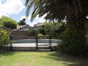 Casa en  Barrio Parque Quilmes