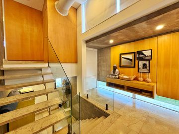 Venta de casa estilo minimalista en Barrio Privado Arenas del Sur