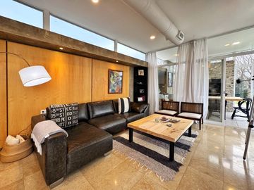 Venta de casa estilo minimalista en Barrio Privado Arenas del Sur