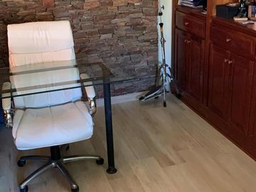 Casa en venta - 4 dormitorios  4 baños - Pileta - 658 m2 - City Bell