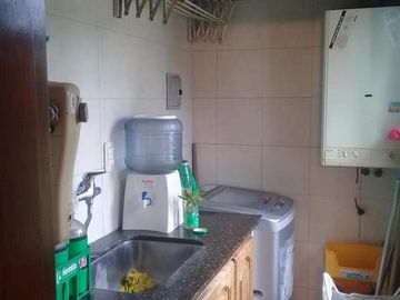 Casa en venta - 4 dormitorios  4 baños - Pileta - 658 m2 - City Bell